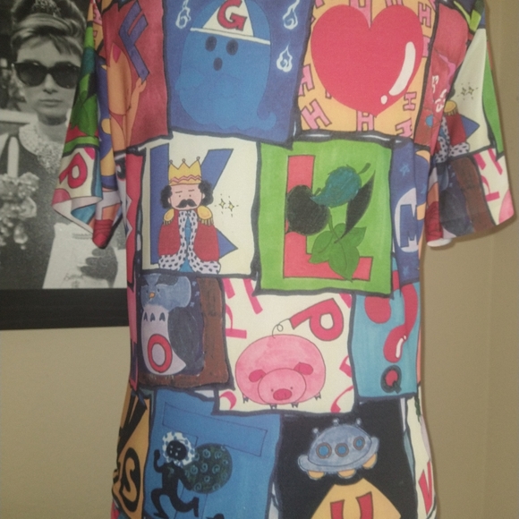 New Pop Art Epic Top Small - Picture 7 of 7